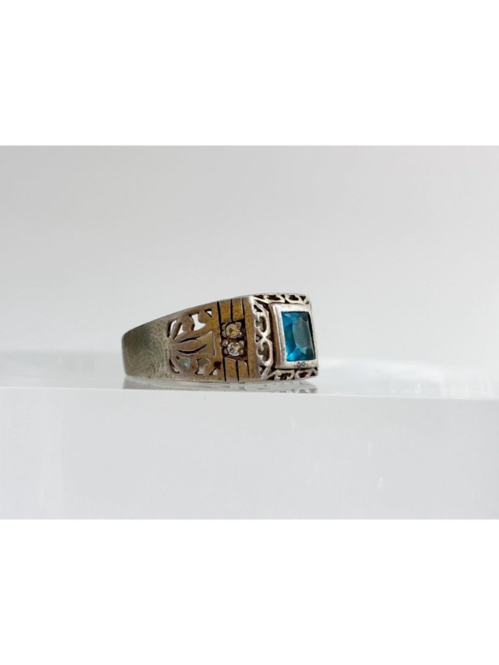 Blue Topaz Tapered Square Cut Cutout Sterling Silver 925 Vintage Ring - sz 9.5 - Picture 4 of 16